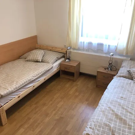 Podfaustinkou Apartman *
